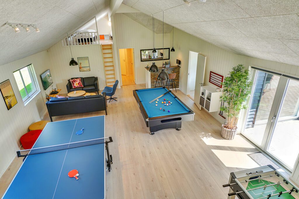 Aktivitetsrum i sommerhus til 24 personer