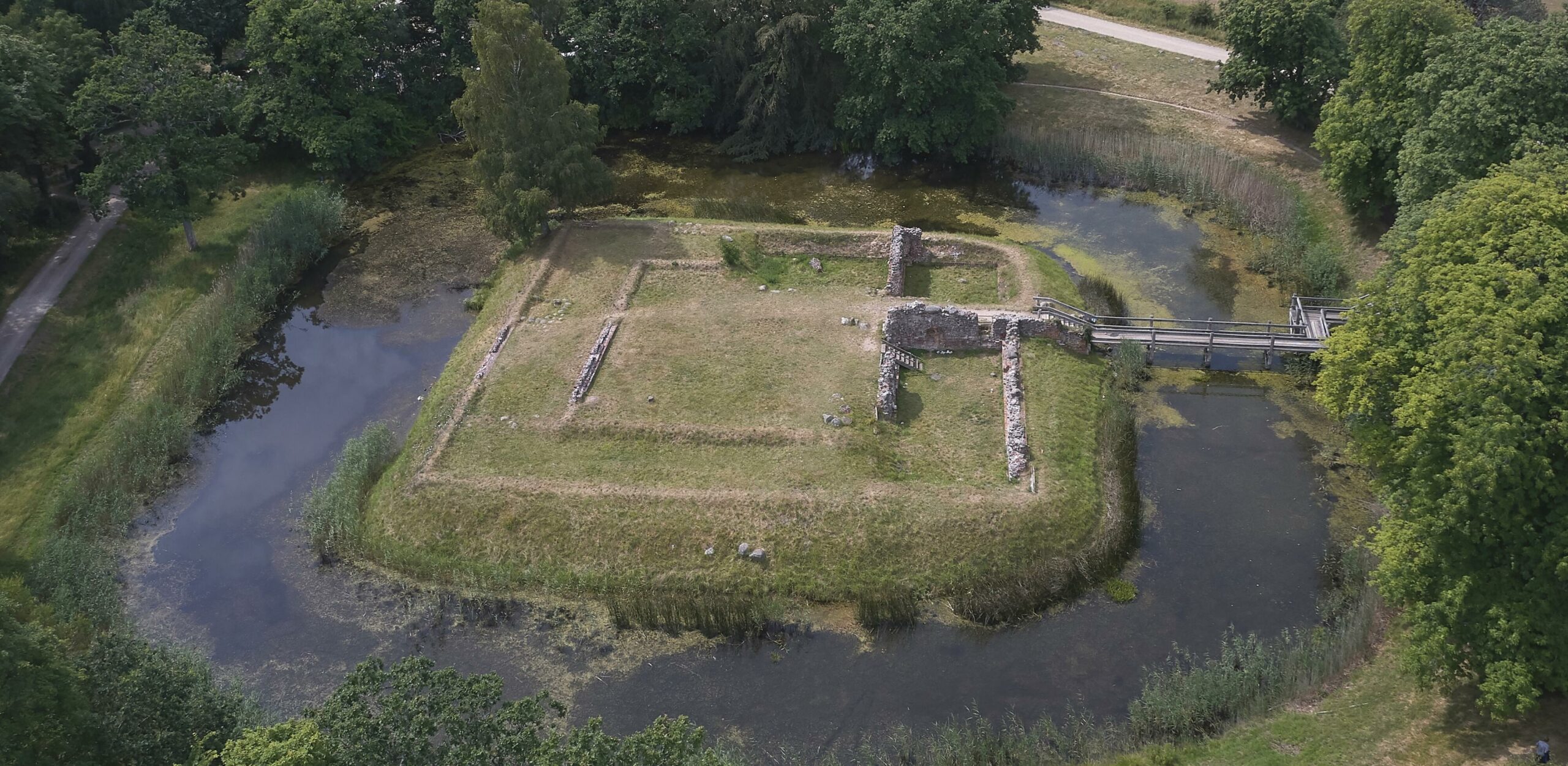 Borgruinen ved Asserbo Plantage