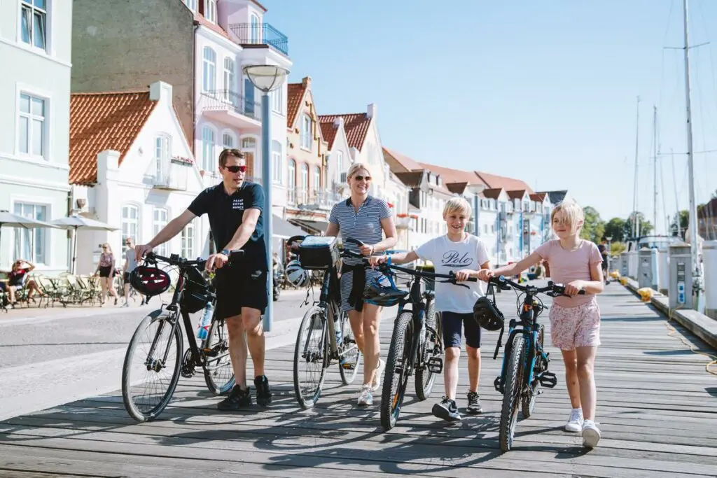 Sønderborgs promenade, der fører til slottet