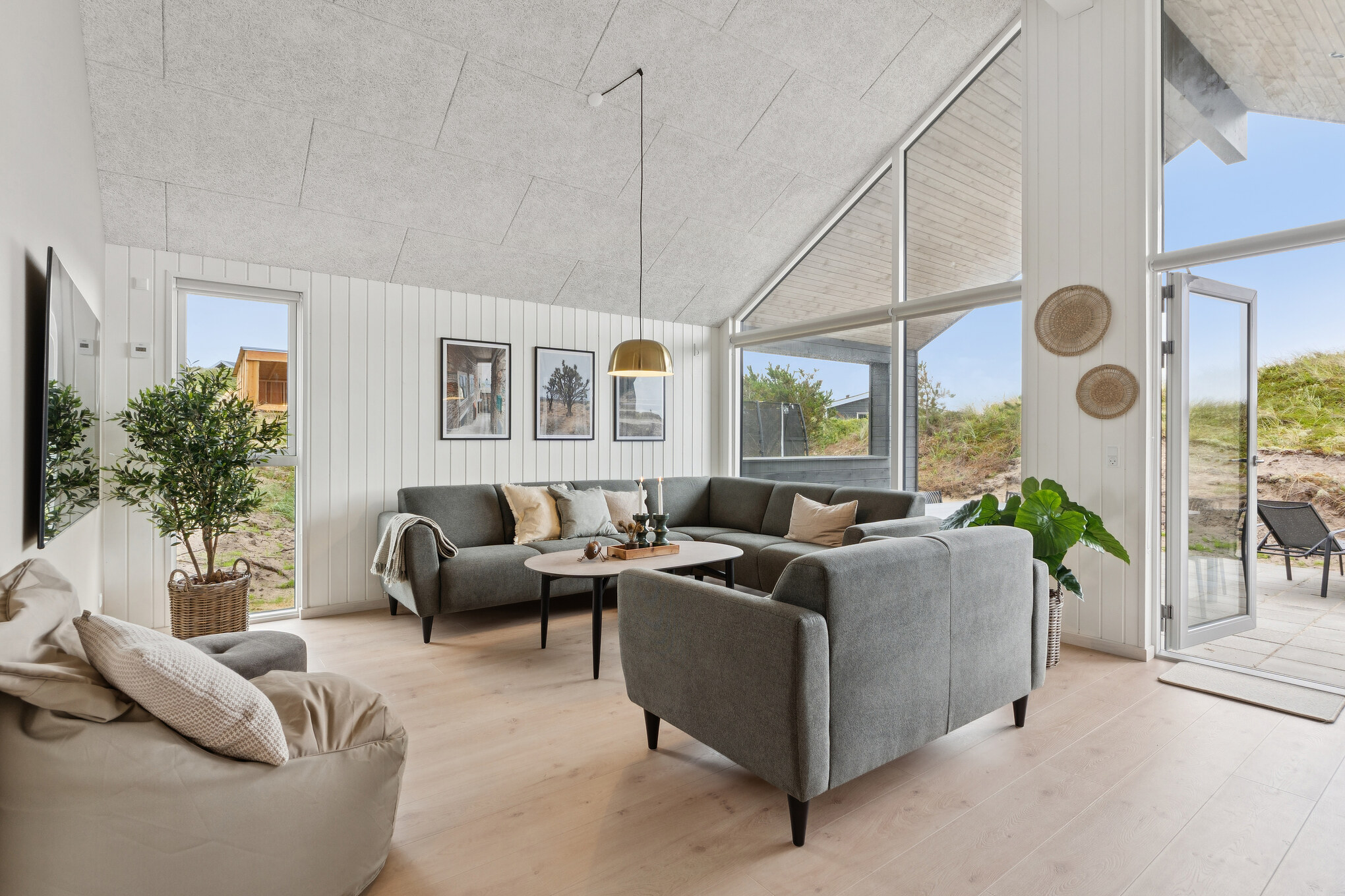 Stor stue i stort sommerhus
