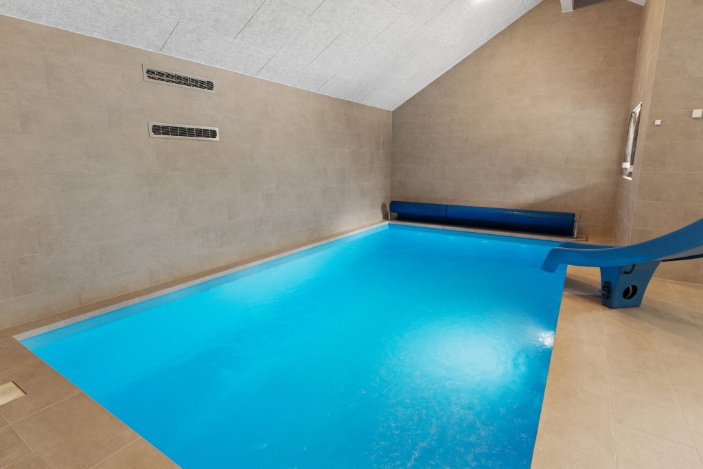 Sommerhus med pool
