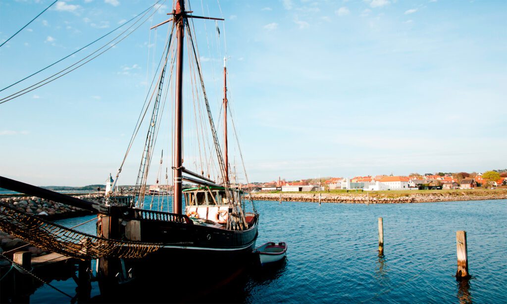Træskib i Ebeltoft - sommerhusudlejning i Ebeltoft
