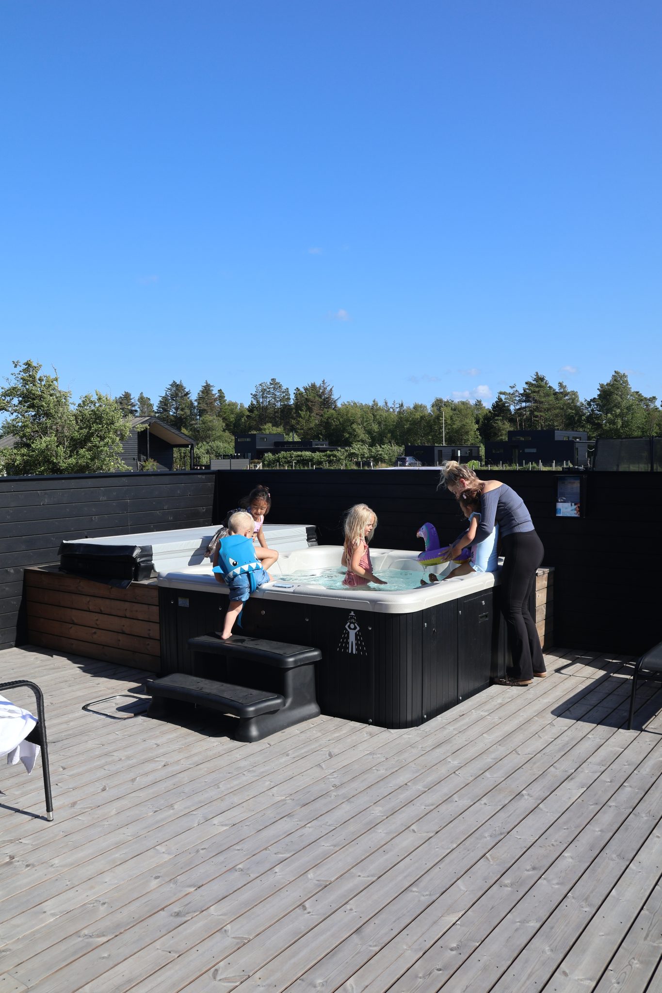 Udespaen med børn er leger