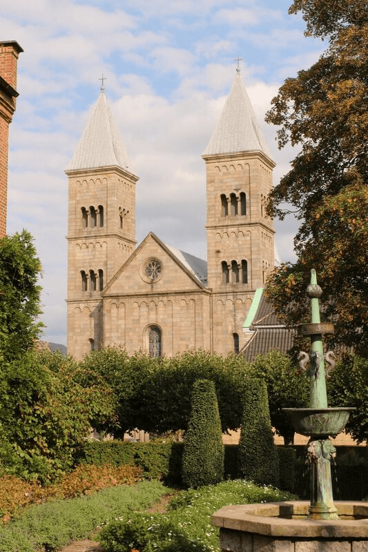 Von Latinergarten