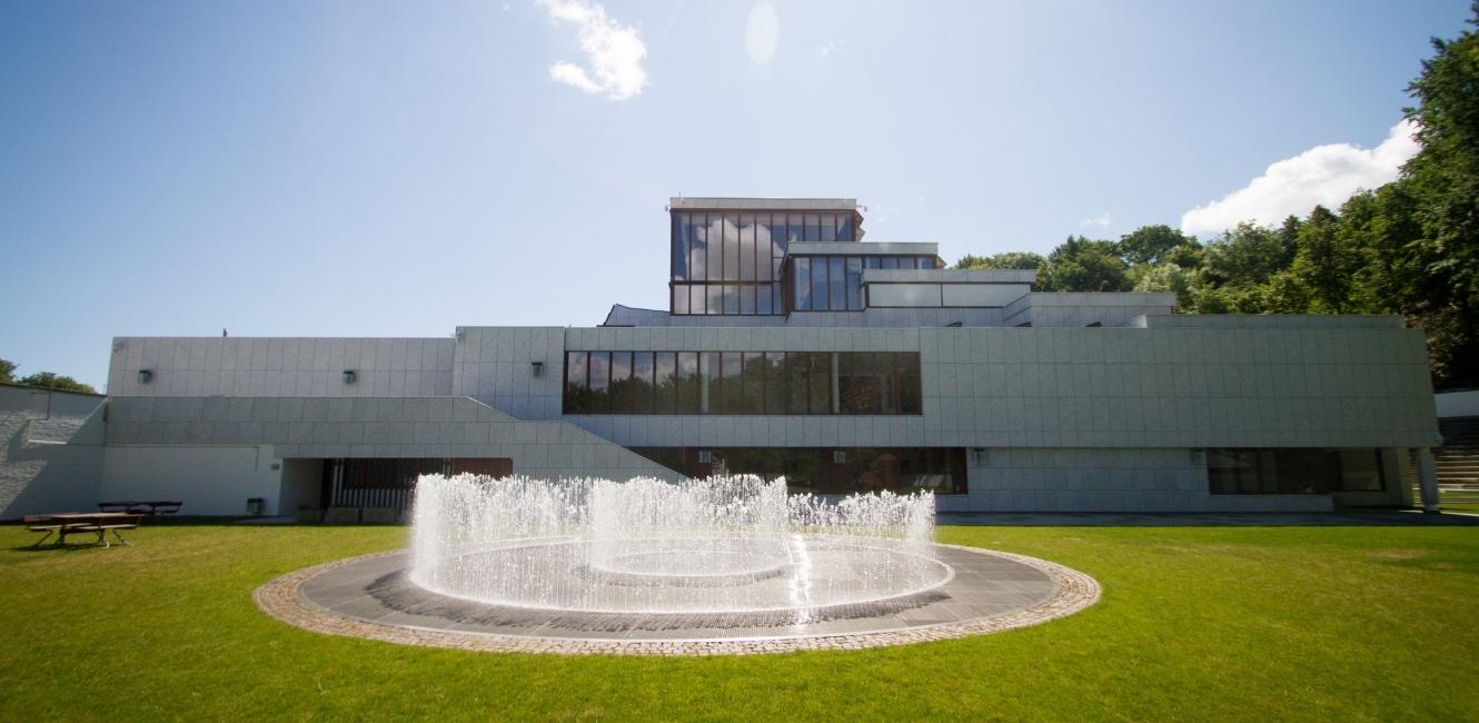 Kunsten Modern Museum