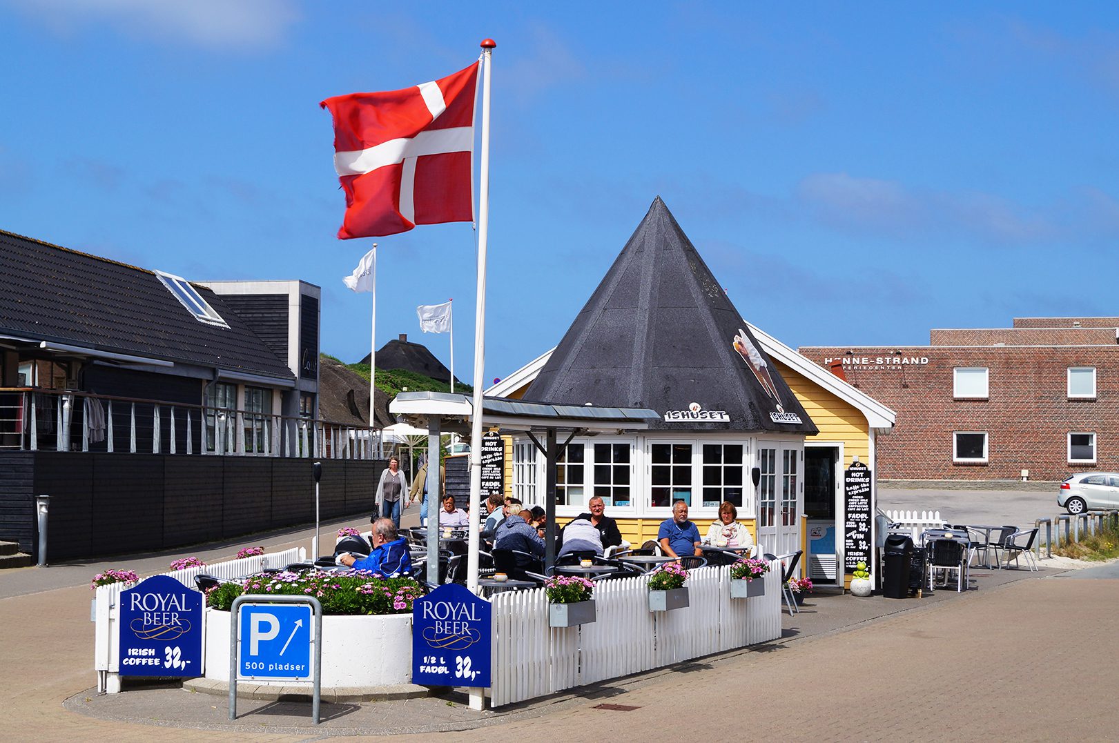 ekstensivt tag på sightseeing Ofre Ferienhäuser Henne Strand mit Pool & Luxus in Dänemark